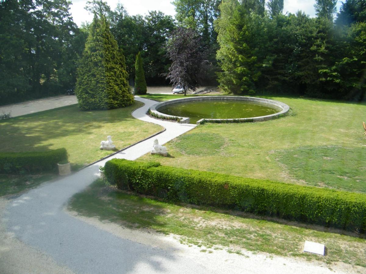 Chambres D'Hotes Chateau De Damigny Saint-Martin-des-Entrees Exterior photo
